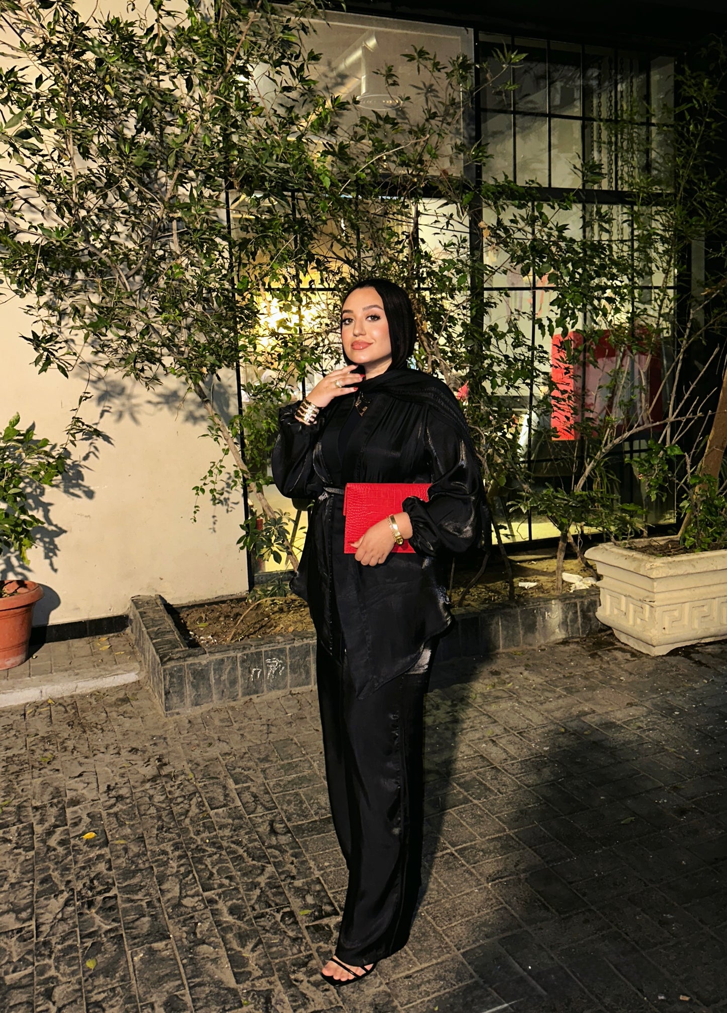 Evening shiny set in black