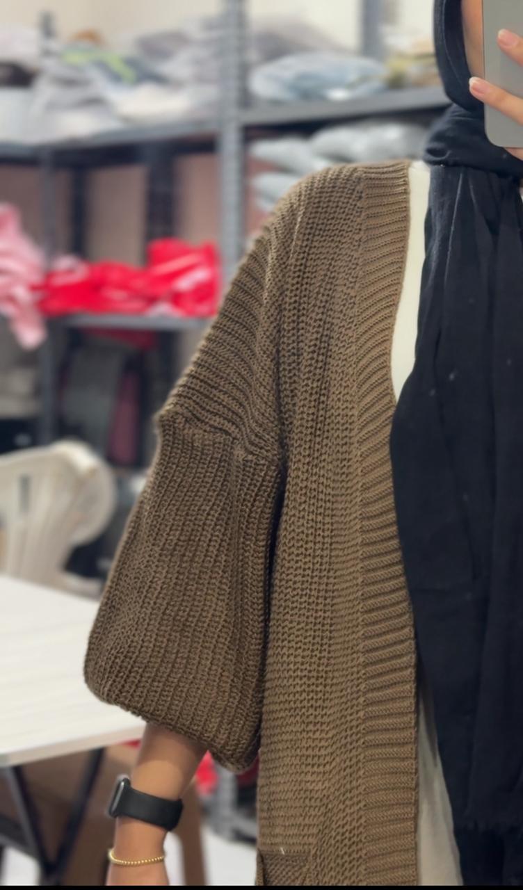 Long knitted cardigan